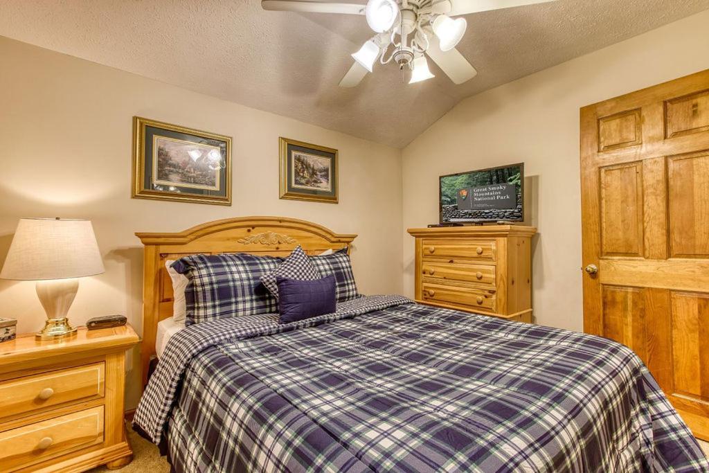 Brentwood, Resort Pool, 1089 Of Free Attraction Tickets For Each Paid Day, Dollywood And More! Pigeon Forge Extérieur photo